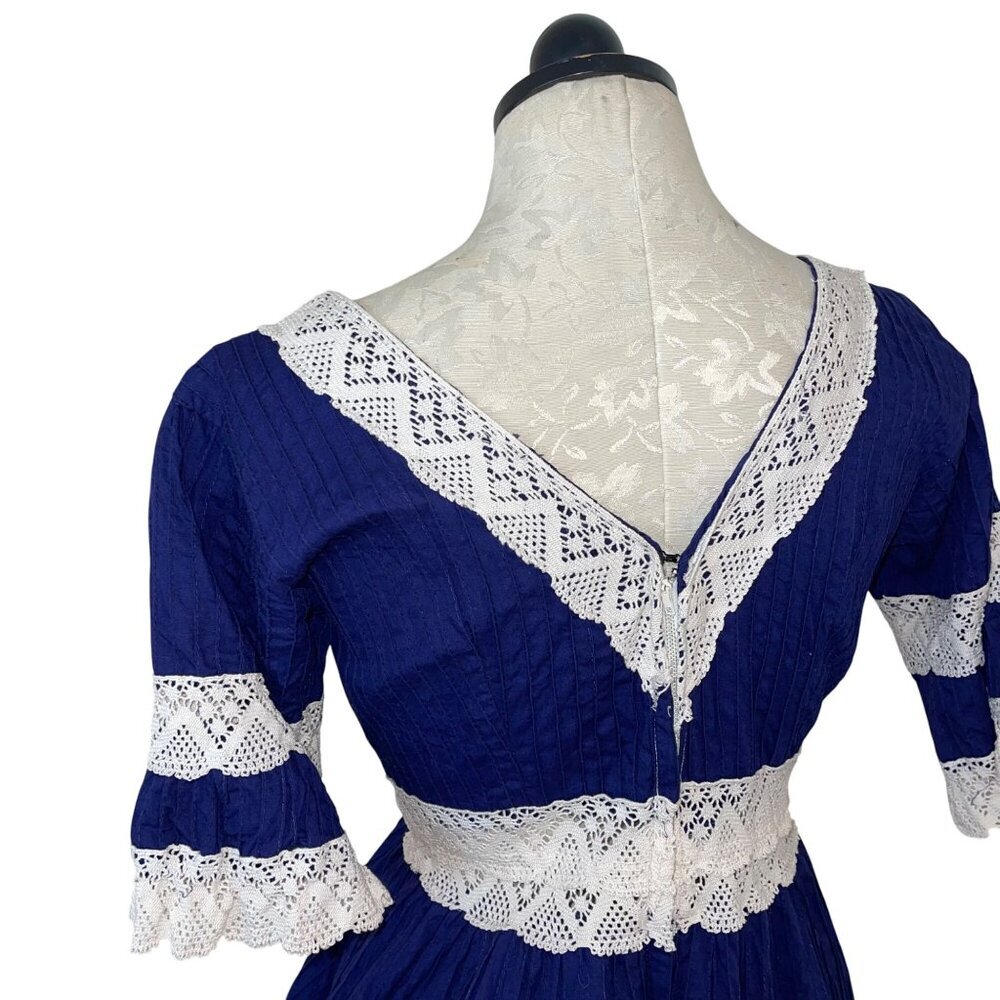 Vintage Womens Dress Size Small Blue Mexican Sleeve Crochet Lace Pintuck Cotton - Picture 4 of 14